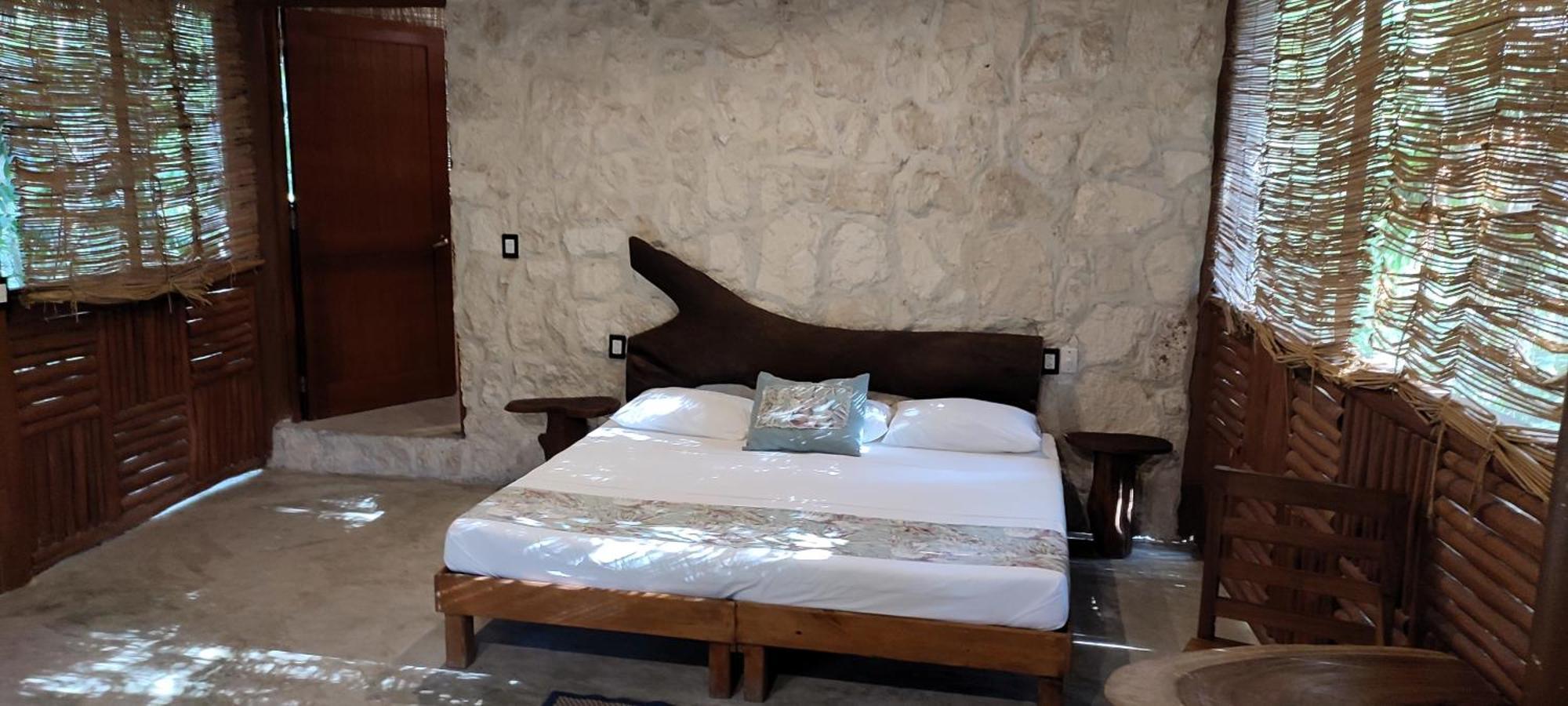Aldea Maya-ha Con Cenotes Camping