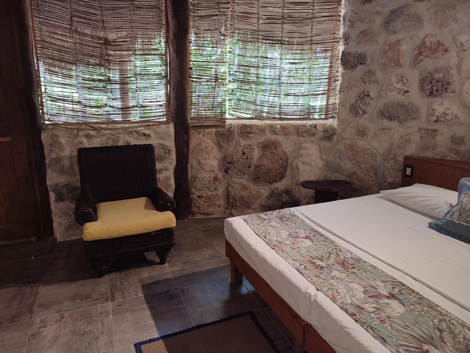 Aldea Maya-ha Con Cenotes Camping