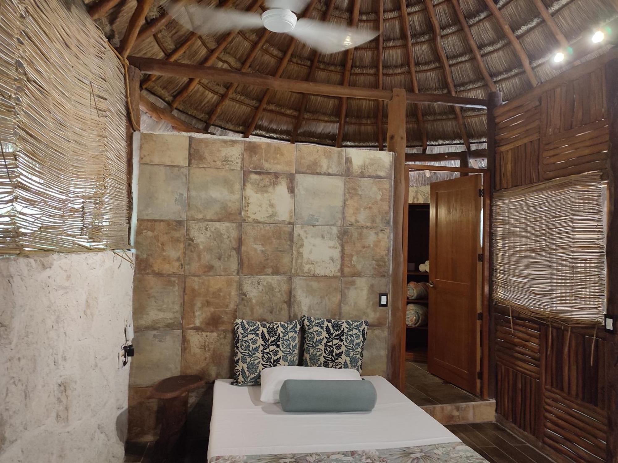 Aldea Maya-ha Con Cenotes Puerto Morelos